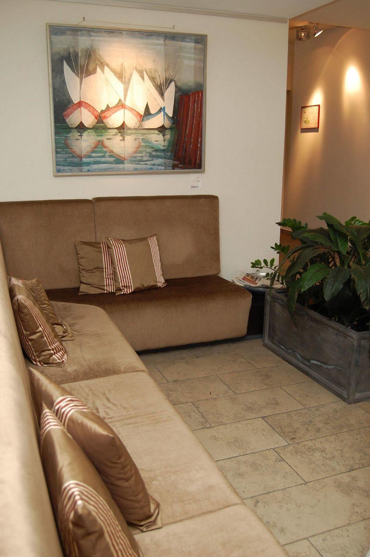 Hotel Begardenhof Colonia Esterno foto
